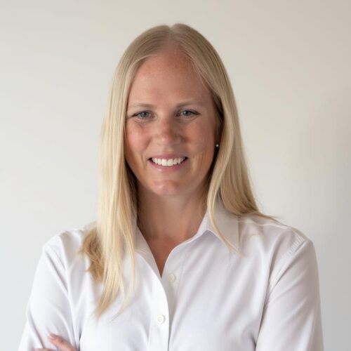 Kelly MacLean